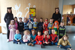 IMG-ced92689468444f5d38d18a9c10a0200-V